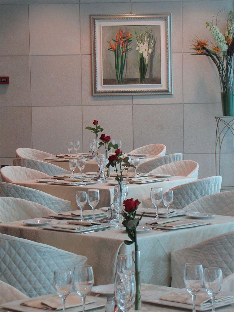 Garden Hotel Molfetta Bagian luar foto